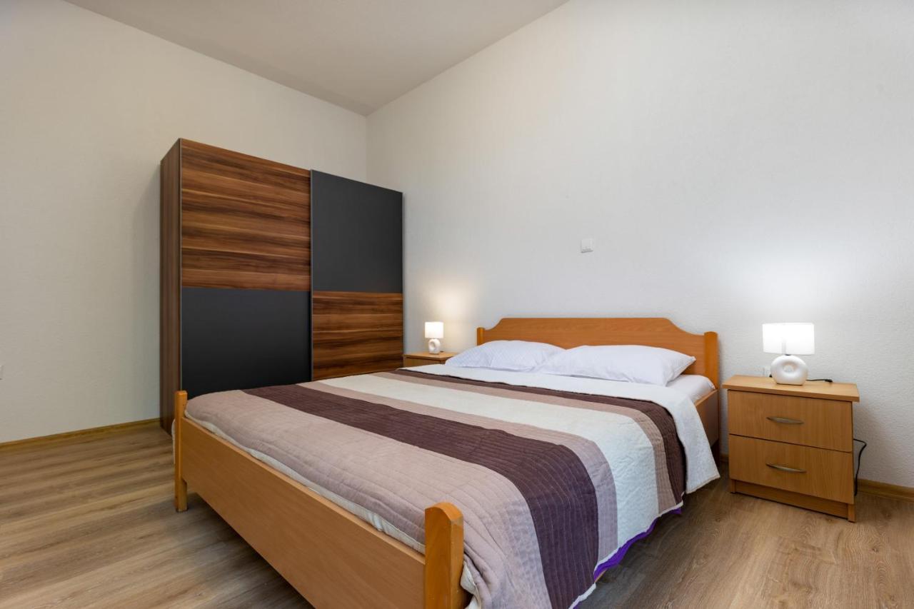 Top Central Apartments Pula Exterior foto